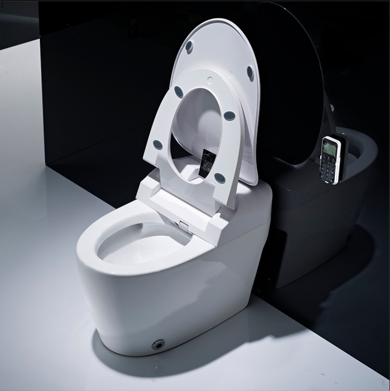 High quality smart toilet Ceramic sanitary ware popular automatic wc luxury bathroom wc