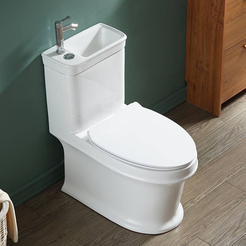 New product siphonic one piece toilet with basin