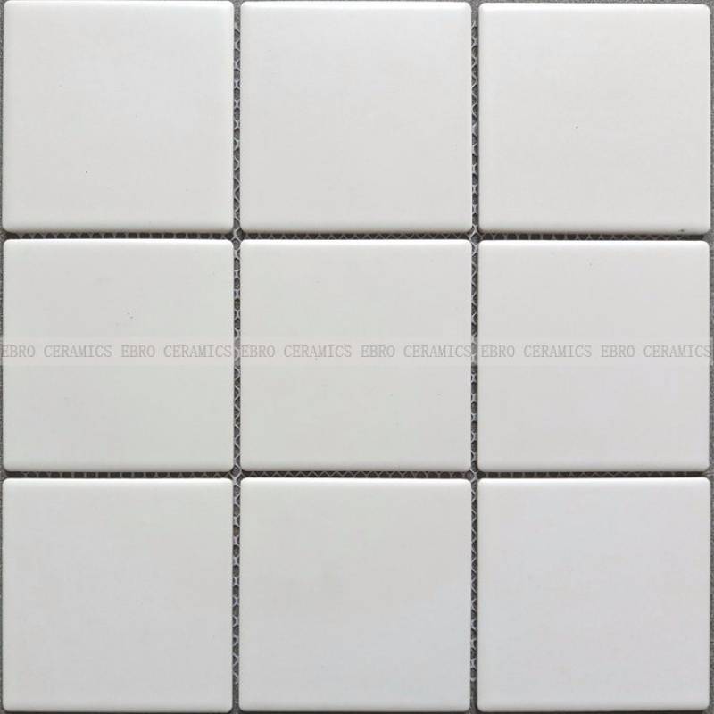 Small size anti slip porcelain bathroom wall tile and floor tiles