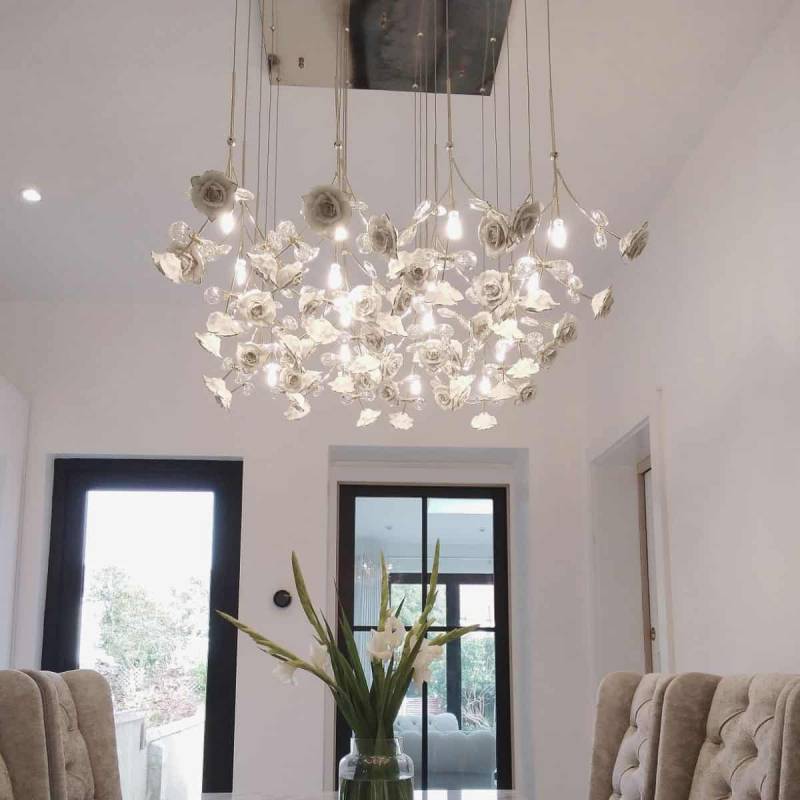 2021 Newest custom big flower rose led chandelier luxury pendant lamp restaurant living room dinner room interior lighting light