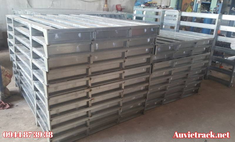 pallet sắt mạ kẽm