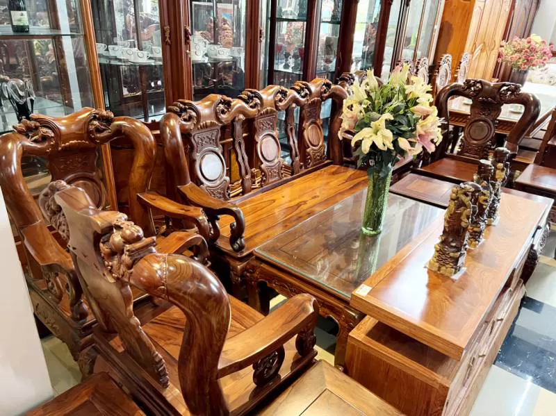Bộ bàn ghế salon gỗ Cẩm Lai quý chạm Đào, Tay 12, gồm 10 món cho phòng khách cực chất