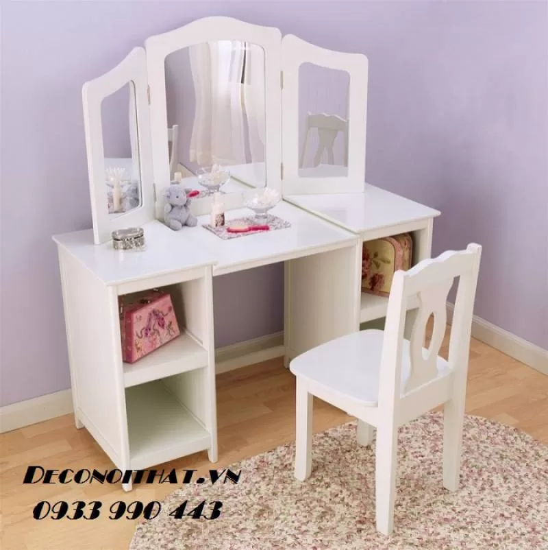 Bàn trang điểm 102