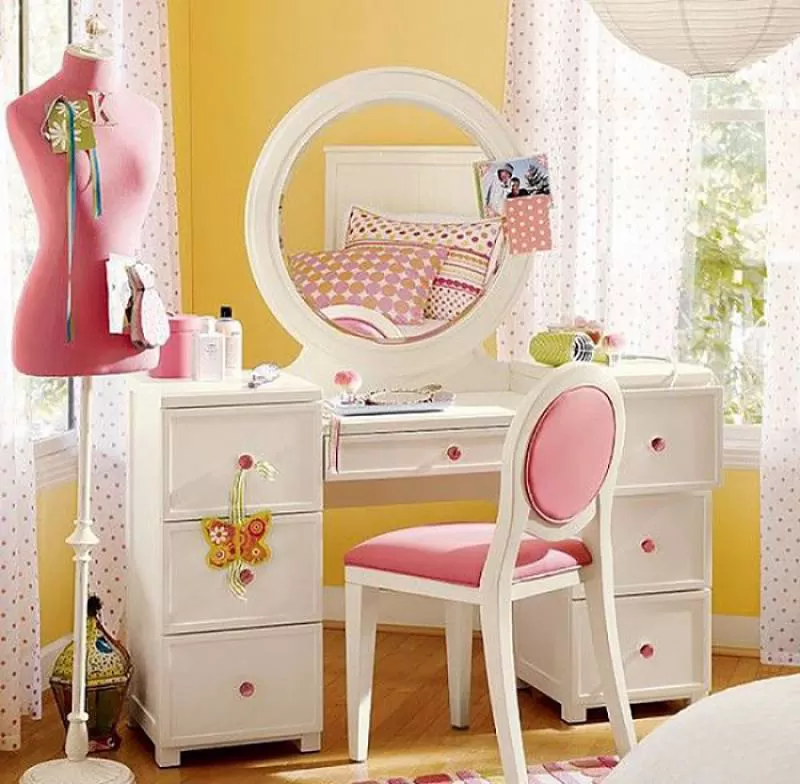 Bàn phấn trang điểm 066