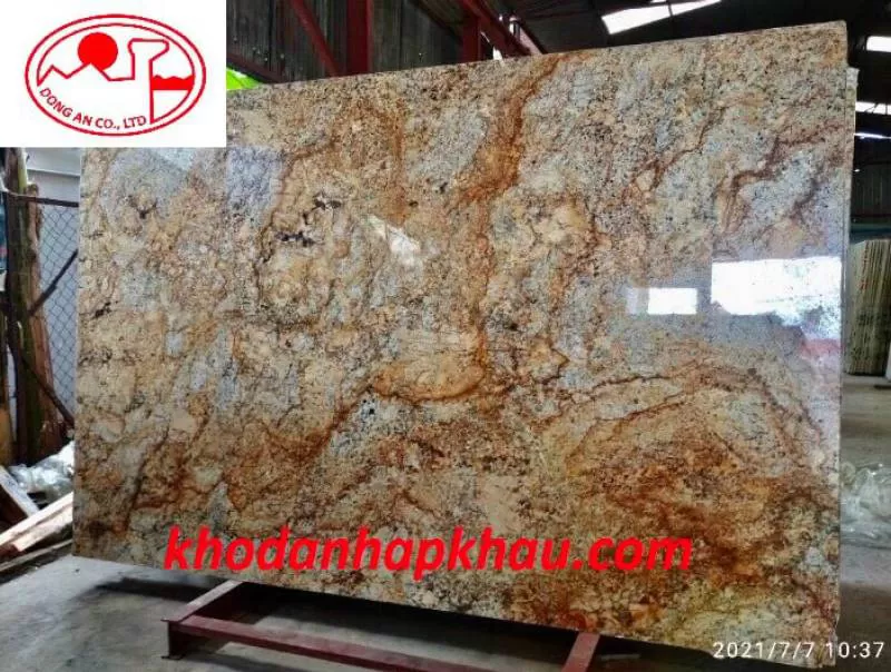 Đá Granite Solarius Brazil