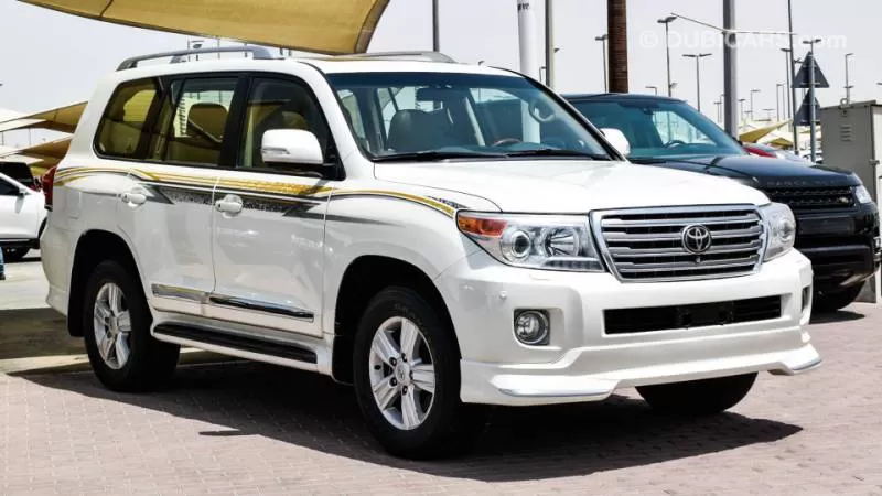 BÁN XE LAND CRUISER 4X4 Spots TRẮNG