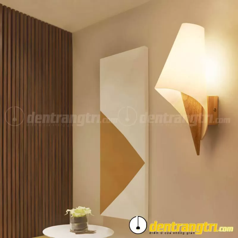 Đèn Vách Chim Đuôi Gỗ Cách Điệu – DV00159