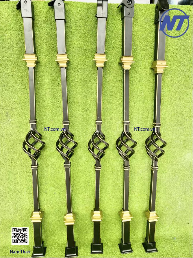 Trụ cầu thang Sắt Nhập Khẩu Cao cấp NTS03