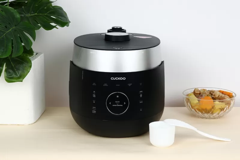 Nồi cơm điện Cuckoo CRP-LHTR1009F 1.8 L (Màu đen) (Bản tiếng anh) bảo hành 12 tháng 