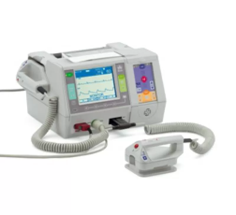 Máy phá rung tim tạo nhịp Reanibex-700