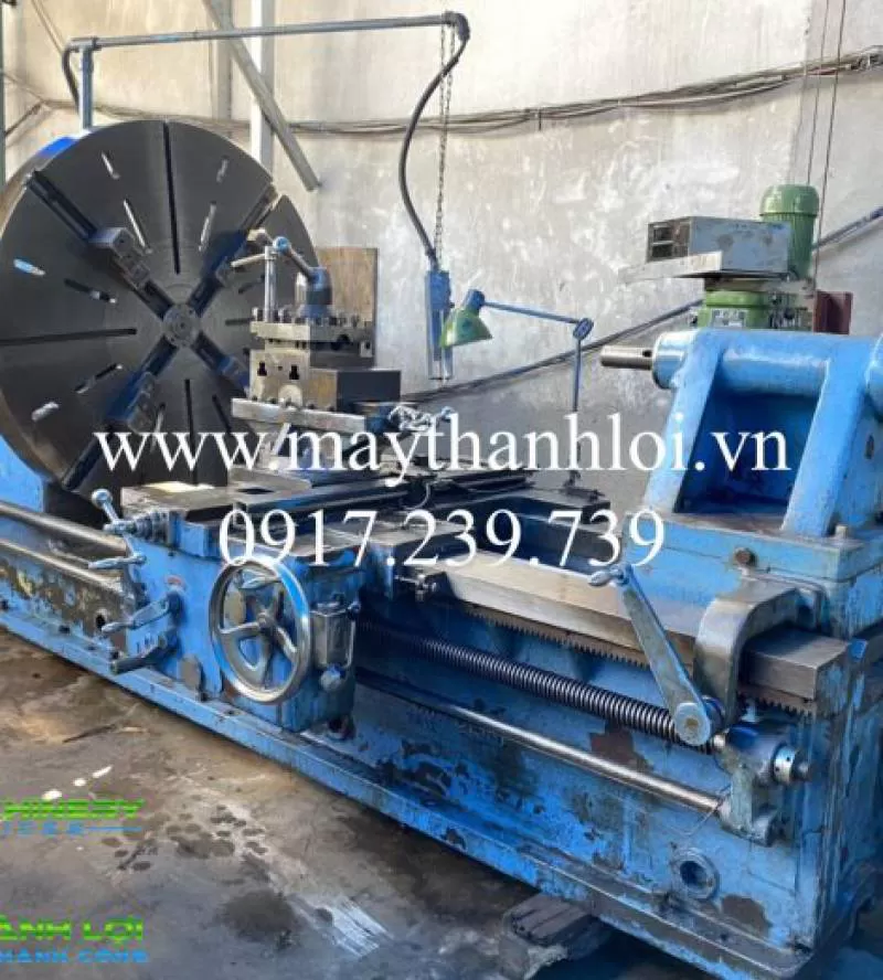 MÁY TIỆN ĐẦU VOI FUJII 2000