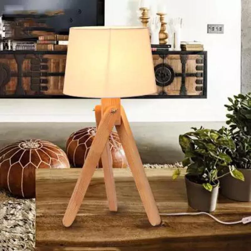 Đèn bàn gỗ DBAN2007