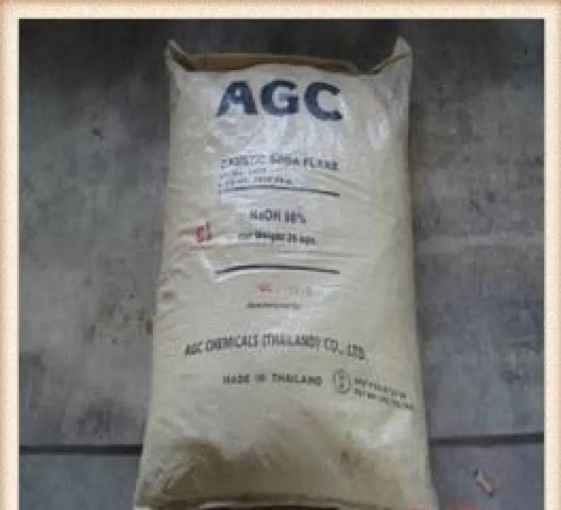 CAUSTIC SODA FLAKES(NAOH)