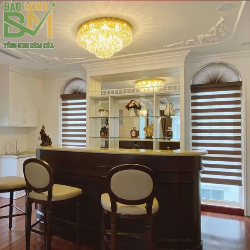 Rèm cho cửa sổ vòm đẹp