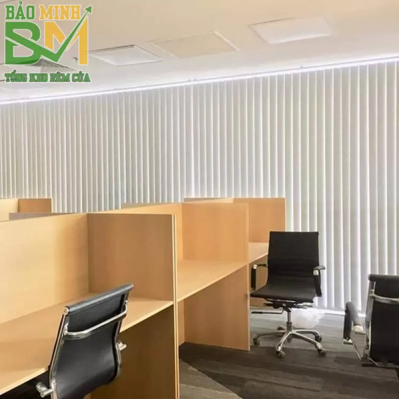 Rèm kéo văn phòng lá lật giá rẻ mã H11