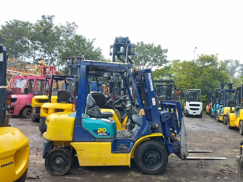 XE NÂNG KOMATSU FD20T-14