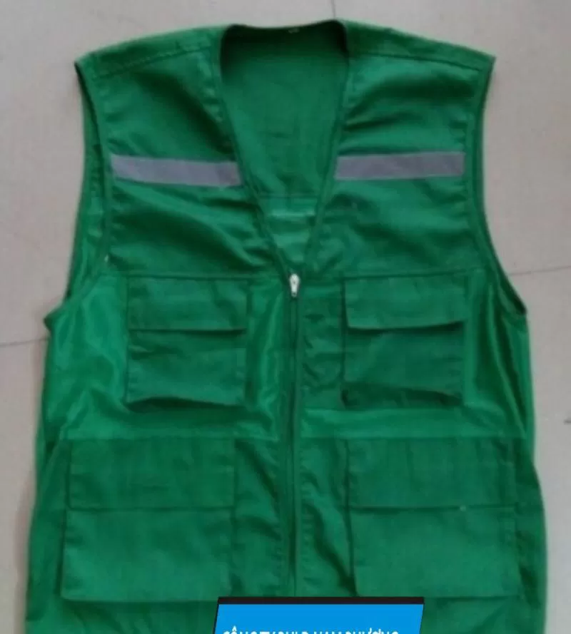 Áo gile màu xanh coban