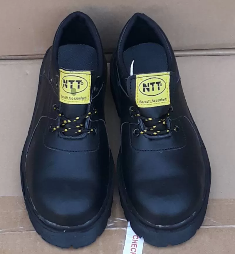 Giày TNT Dành cho công nhân