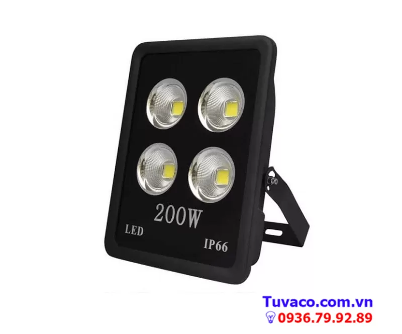 Đèn Pha Chiếu Xa 200w