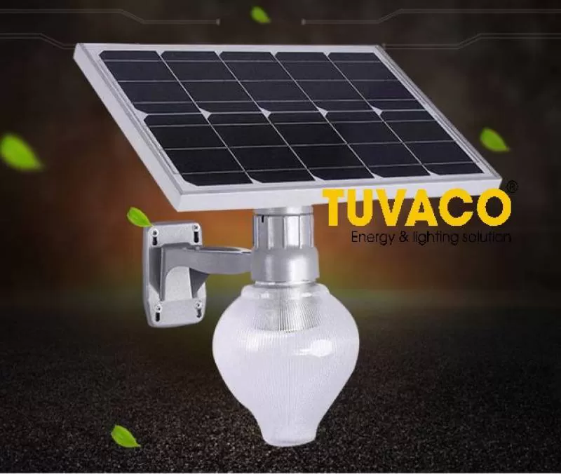 Đèn Treo Tường Năng Lượng Mặt Trời