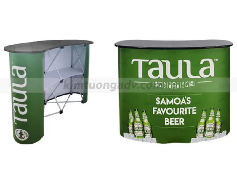 Bàn Lễ Tân Mạng Nhện