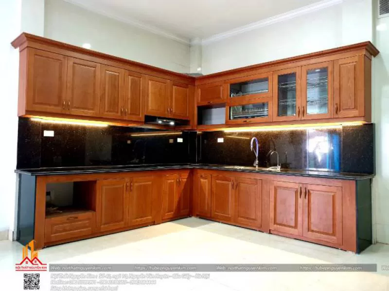 Tủ bếp gỗ xoan đào -TBXD02