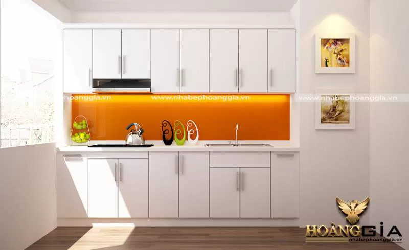 Phòng bếp hiện đại với gam màu trắng