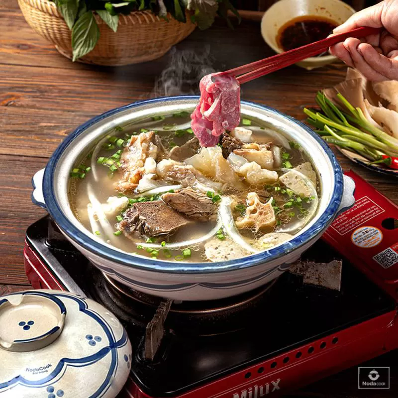 Nồi đất nấu lẩu bò 2.5 lít hoạ tiết vẽ tay thủ công tranh tràm