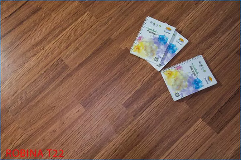 Sàn gỗ Malaysia Robina 12mm-T22(bản lớn)