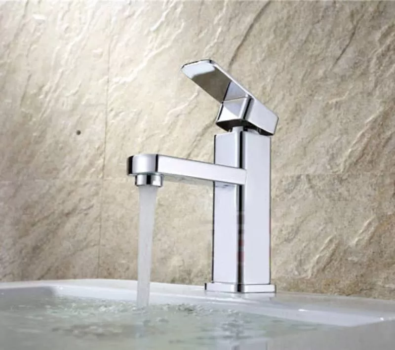 Vòi Lavabo Vuông Forlard Inox 304