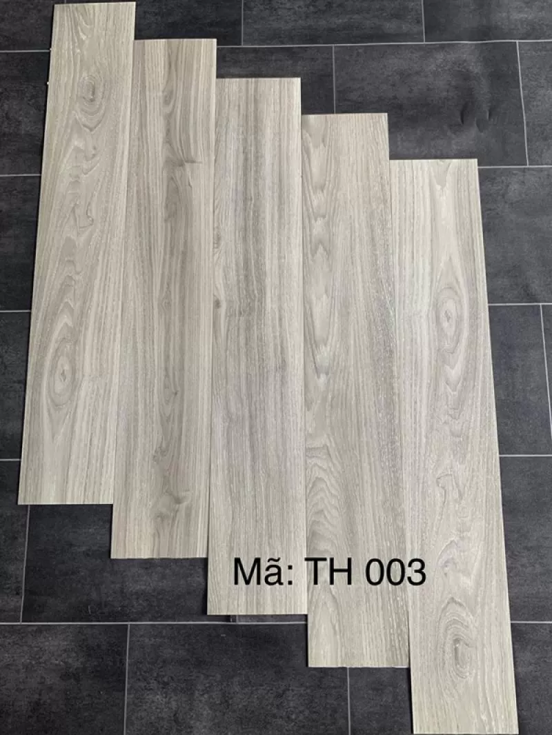 Nhựa lót sàn có keo sẵn TH003