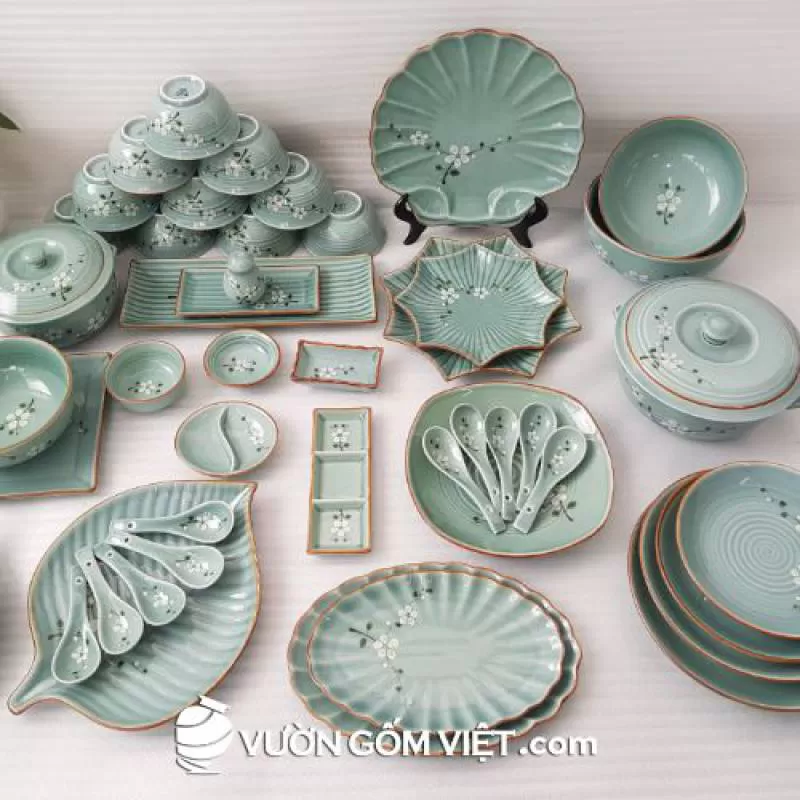 Bộ bát đĩa men xanh ngọc hoa trắng