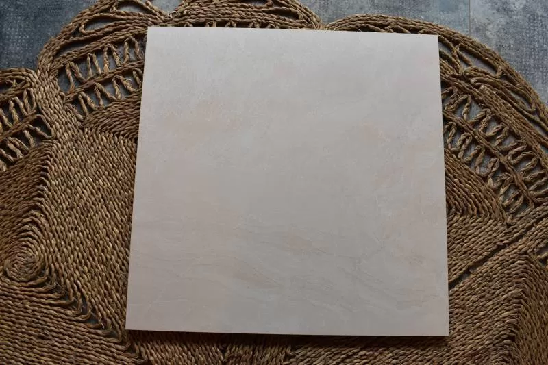 Gạch vân đá kem vàng mờ Viglacera Eurotile