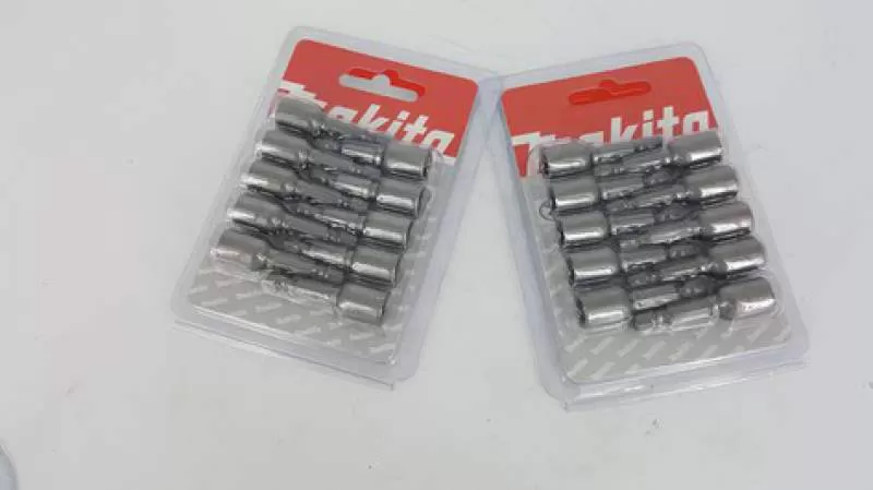 ĐẦU BẮT VÍT TÔN MAKITA 8MM _VĨ 10 CÁI
