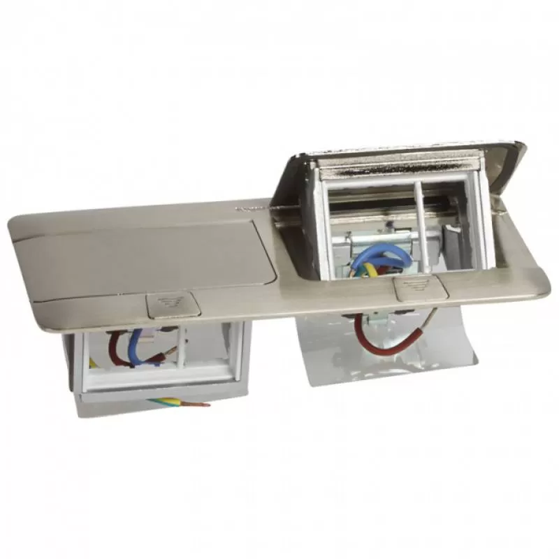 Hộp âm sàn 2x3M Legrand 054022