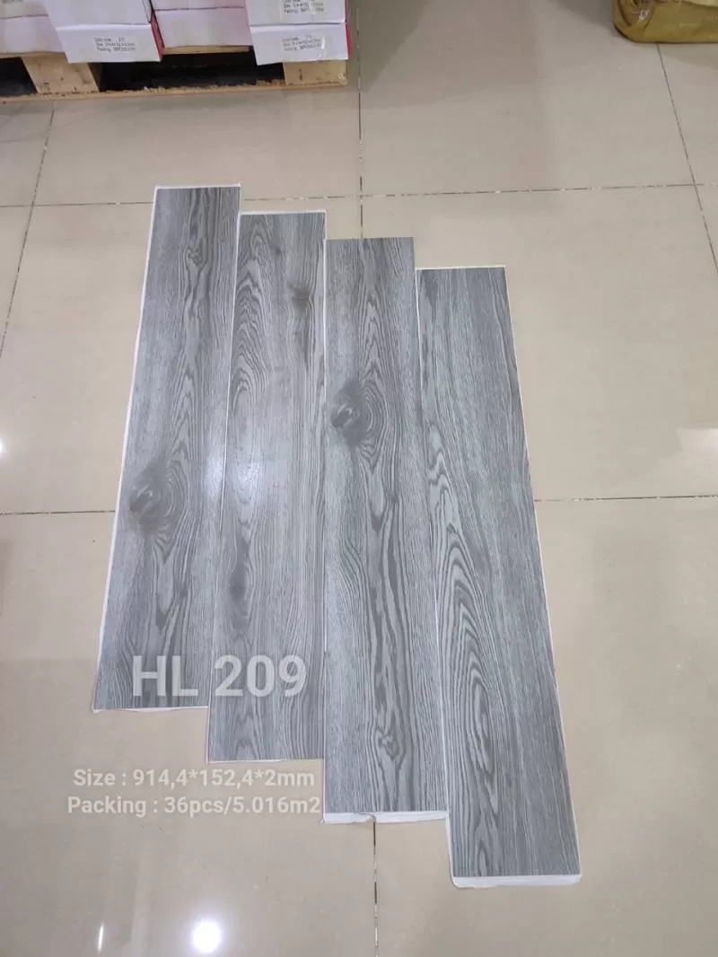 SÀN NHỰA HL209