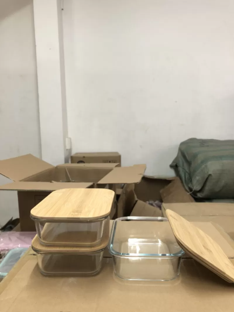 Hộp Thủy Tinh Vuông Nắp Gỗ CN63G 1040ml ( Thùng 24 Cái )
