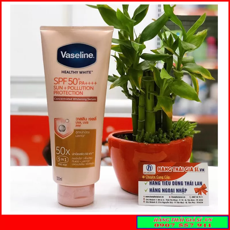 Dưỡng thể Vaseline 50X Thái Lan