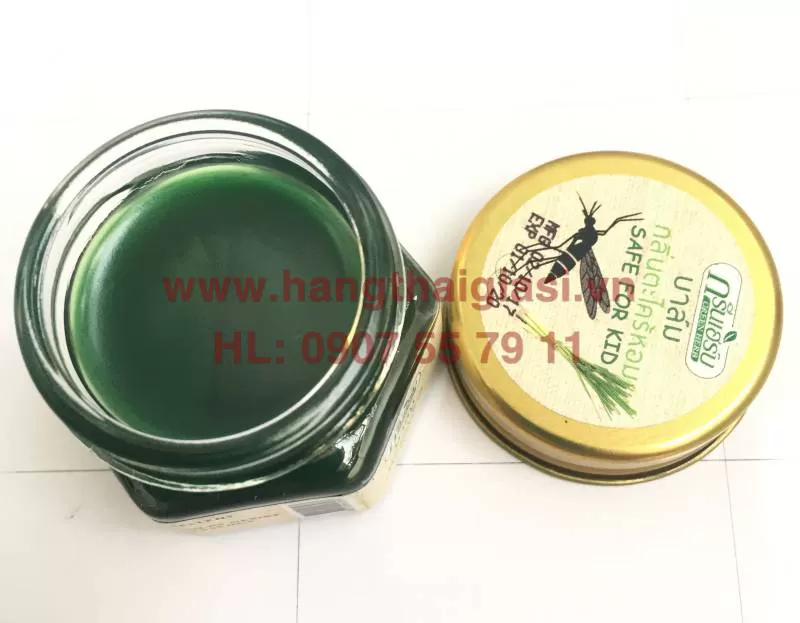 Dầu cù là Green Herb Thái Lan