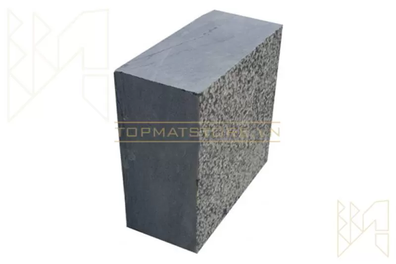 Đá cubic đen Thanh Hóa mặt băm - Đá lát sân vườn đẹp