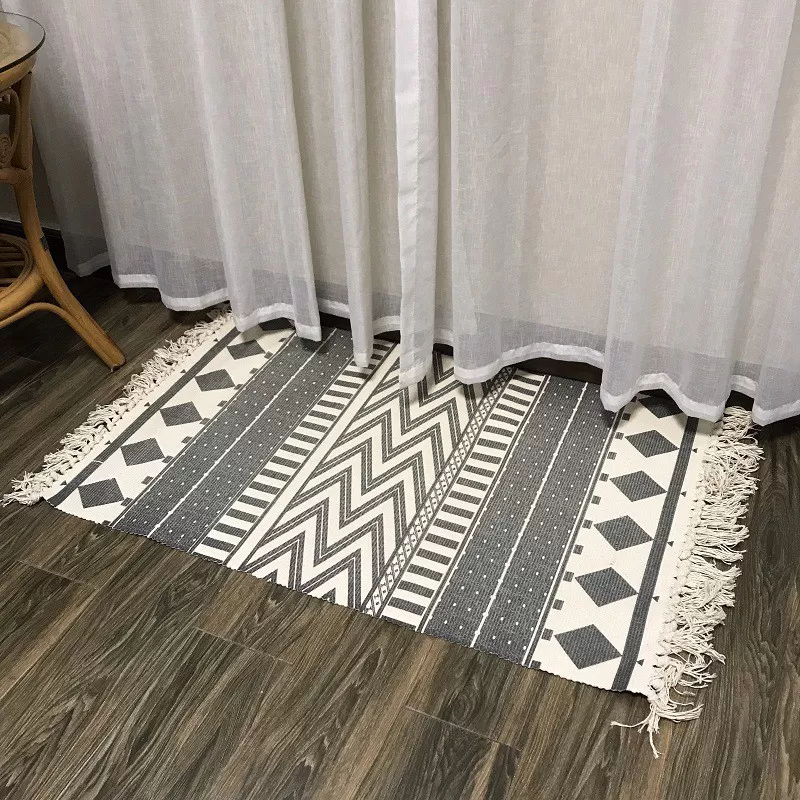 Thảm Trải Sàn Tua Rua Canvas Trang Trí Nordic – Sọc Đen