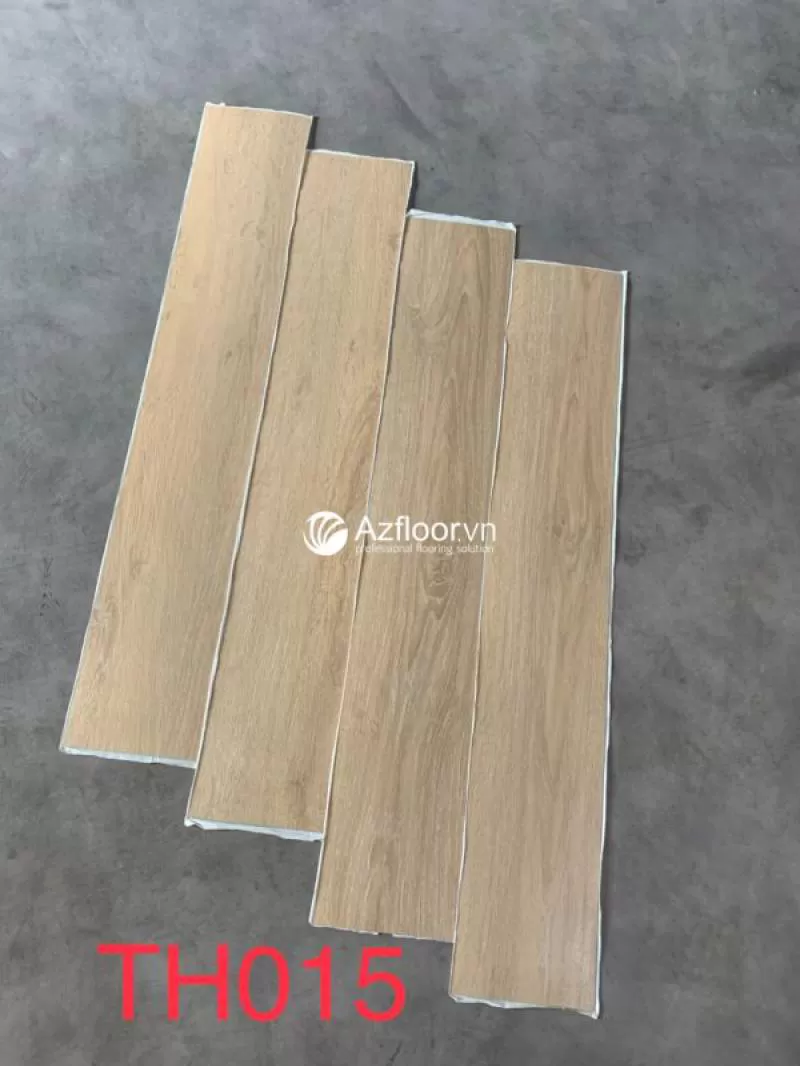 Sàn nhựa keo sẵn th015