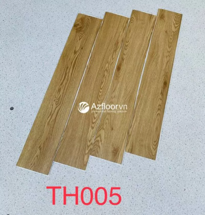 Sàn nhựa keo sẵn th005