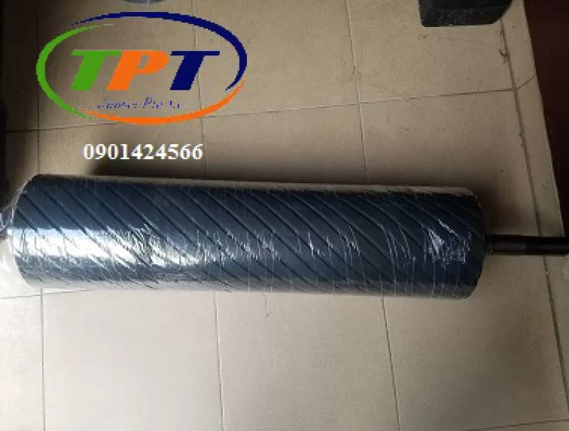 Đắp cáo su lên trục của khách
