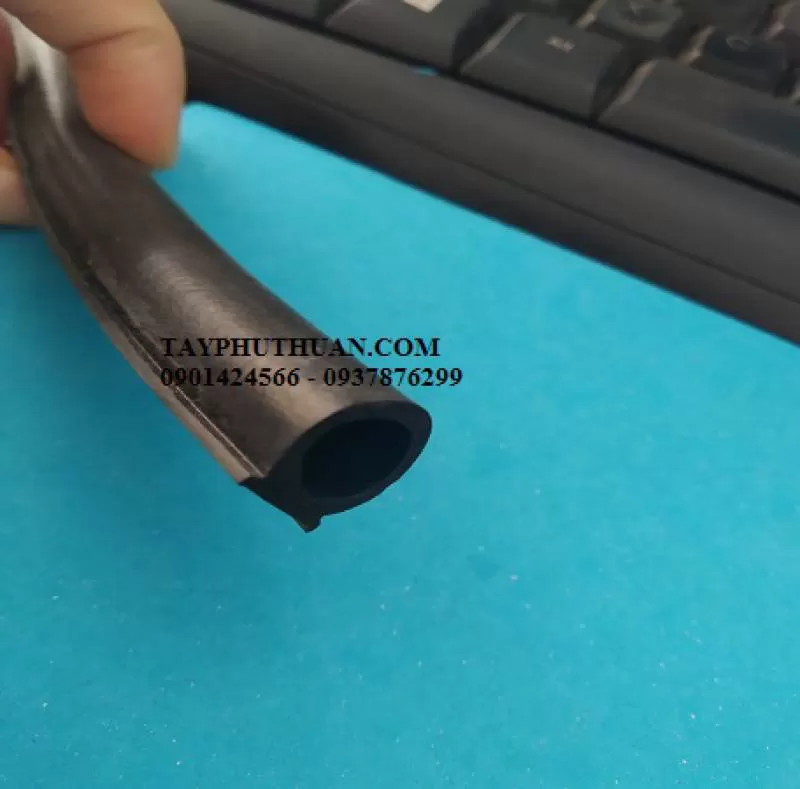 Ống cao su xốp chữ D phi 15mm