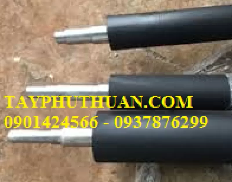 Trục thép bọc cao su đen chịu lực