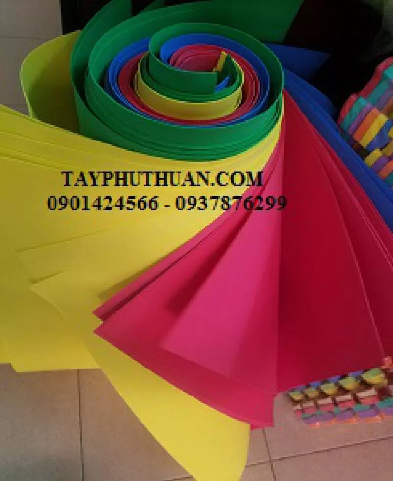 Mut xốp làm hoa đăng lễ phật đảng