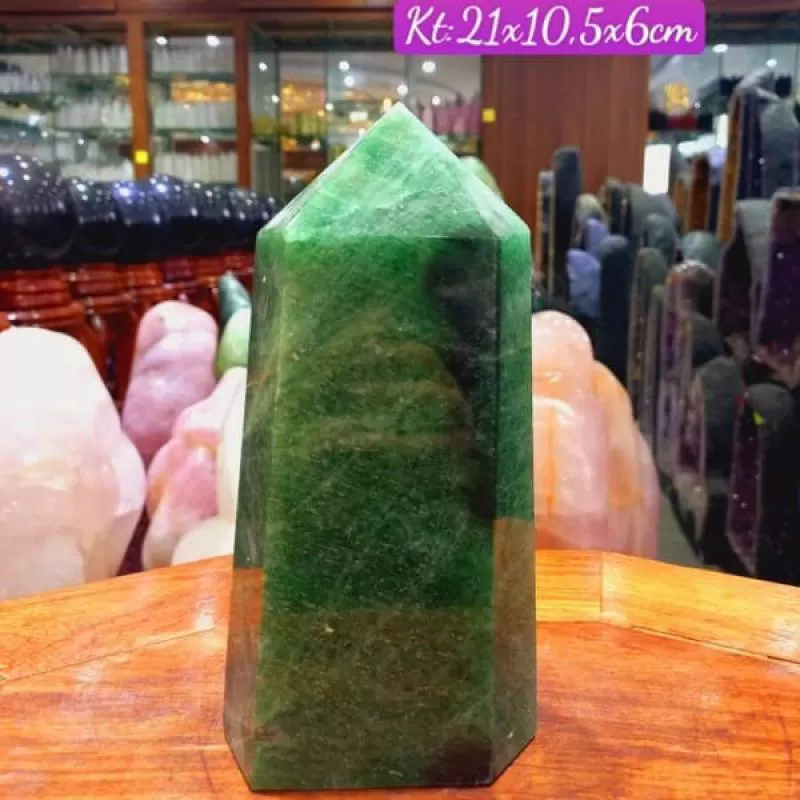 Trụ Thạch Anh Dâu Tây Xanh 1,88kg