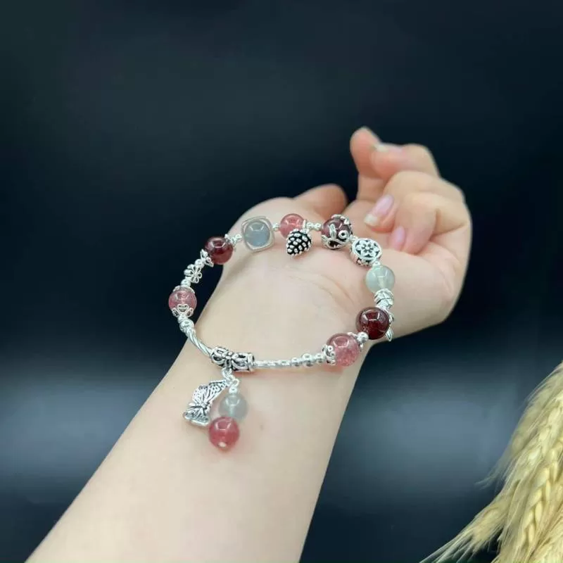 Vòng Tay Đá Đarnet, Dâu Hồng, Xà Cừ Mix Charm Bạc 