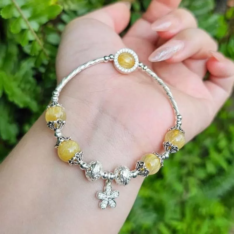 Vòng Tay Thạch Anh Tóc Vàng Mix Charm